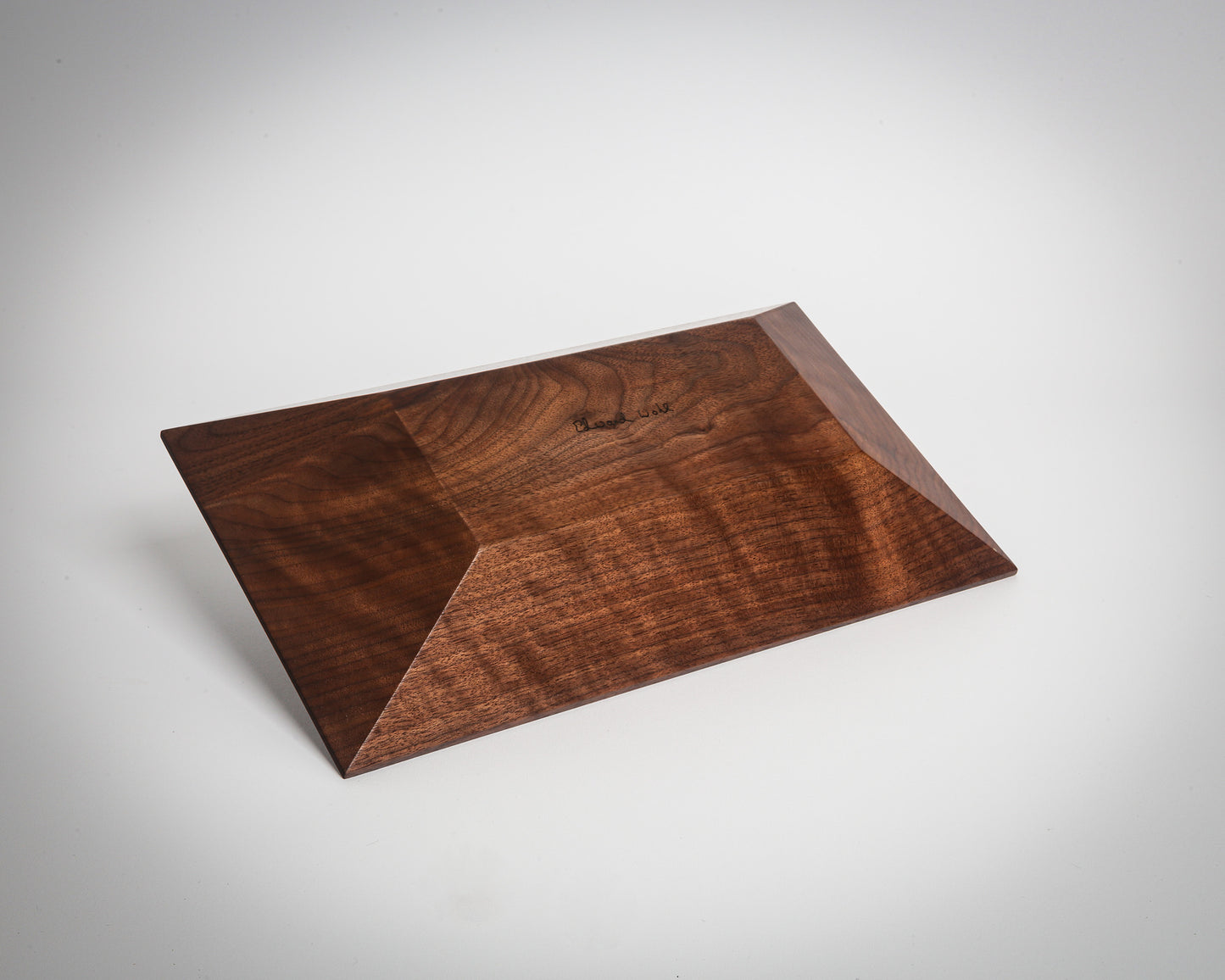 Walnut Kyoto Bowl (8" x 14")